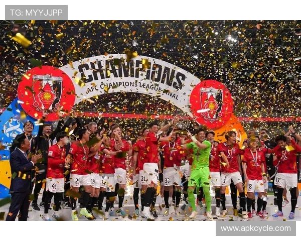 阿尔希拉尔晋级亚冠联赛四强，展现团队合作精神与强大实力