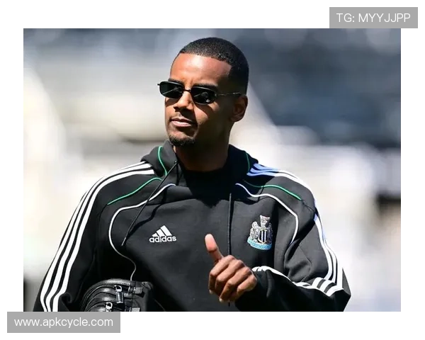 欧战舞台考验：伊萨克面对欧洲豪门的发挥