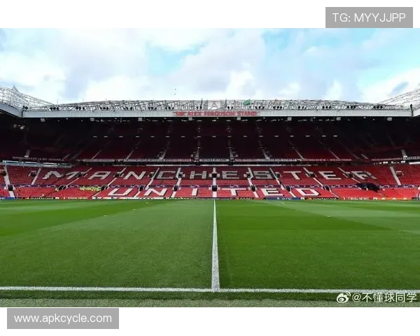 曼联方向不清晰,比重建进程缓慢更影响球队长期发展规划 曼联方向不清晰,比重建进程缓慢更影响球队长期发展规划