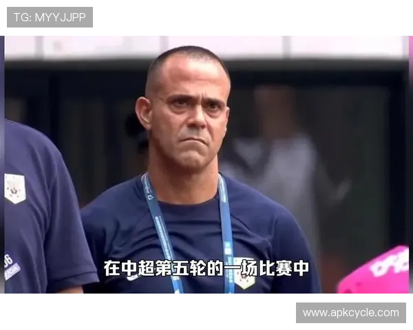 多特蒙德节奏全乱了,中场没人能稳住局面 多特蒙德节奏全乱了,中场没人能稳住局面