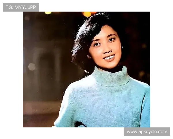 朱琳这生活真不简单，一边硬核训练一边豪华包包堆成山，普通人想碰都碰不到手